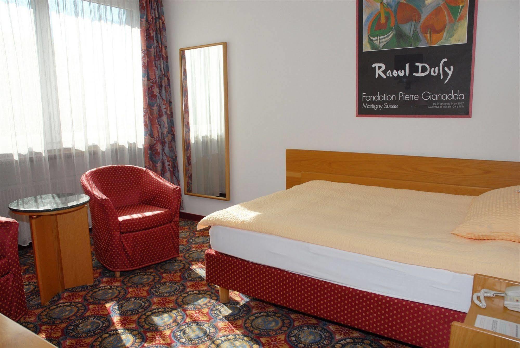 Hotel Du Rhone Sion Kültér fotó